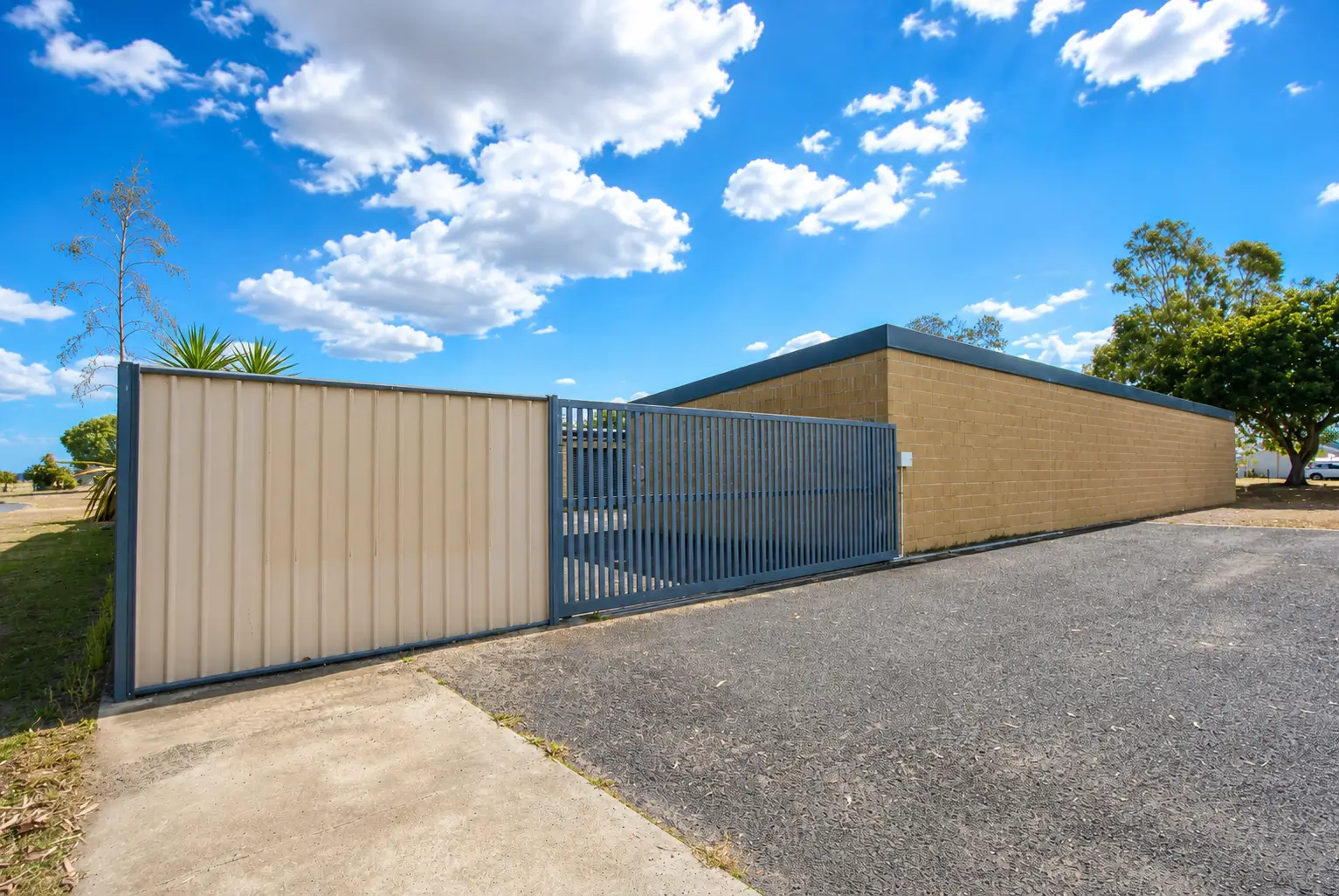 Moore Park Beach Storage Units