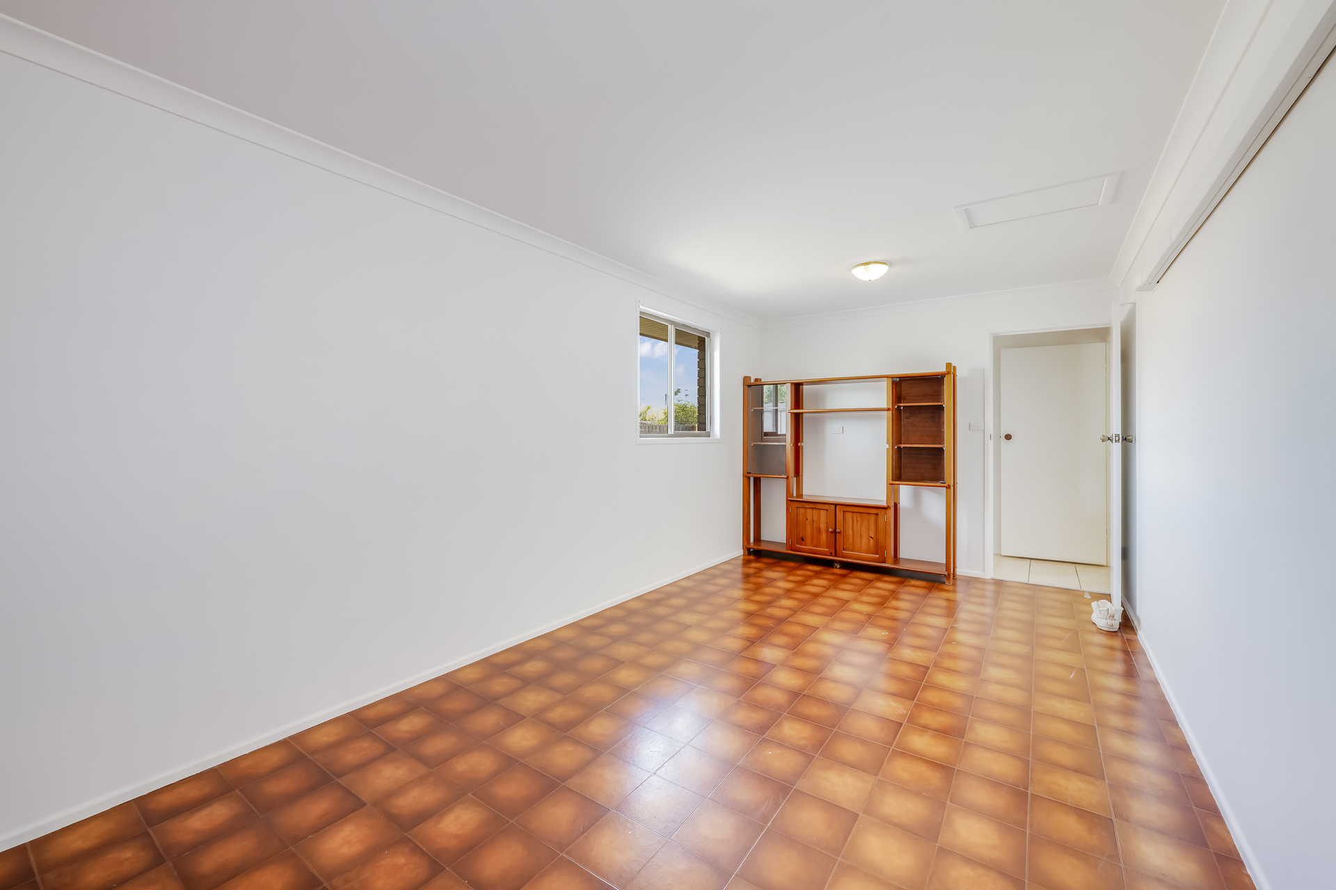 10 Thomas Thomsen Drive, Thabeban  QLD  4670